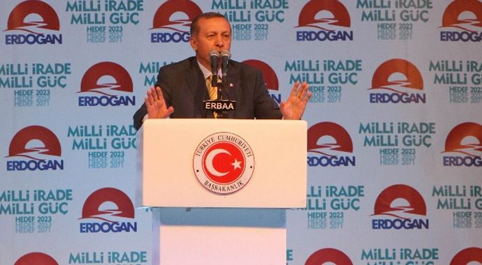 Başbakan Erdoğan: 'Onunla gurur duyuyoruz' Başbakan Erdoğan: 'Onunla gurur duyuyoruz'