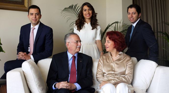 İşte İhsanoğlu ailesi