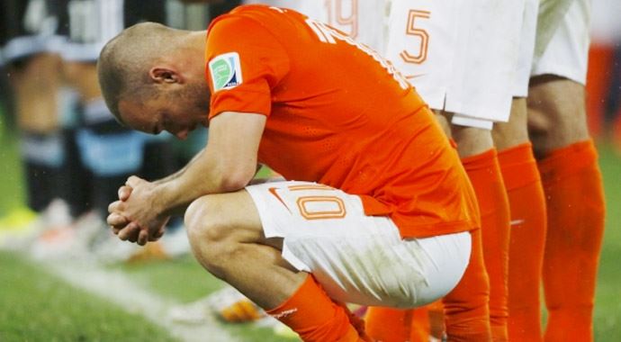 Wesley Sneijder yıkıldı! 'Nefret ediyorum' Wesley Sneijder yıkıldı! 'Nefret ediyorum'