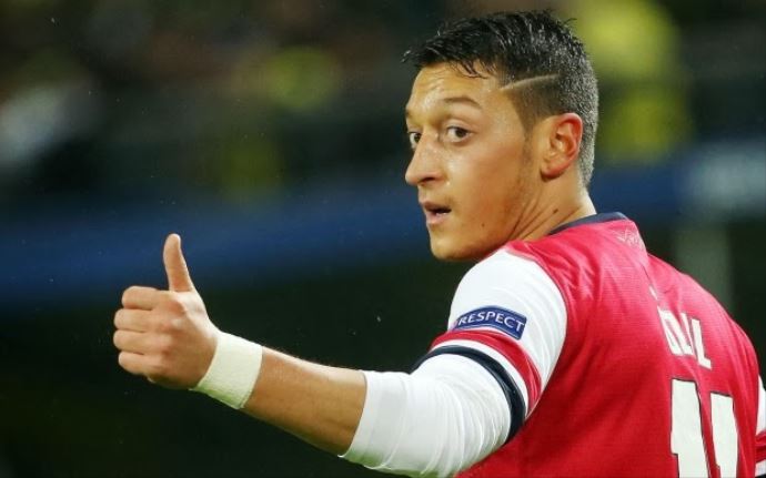 Mesut Özil&#039;in köyünde final heyecanı