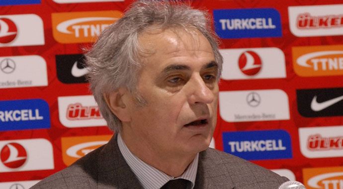 Halilhodzic Trabzon&#039;a gelmekten vaz mı geçti?