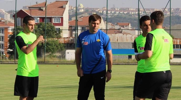 Ertuğrul Sağlam'dan transfer mesajı Ertuğrul Sağlam'dan transfer mesajı