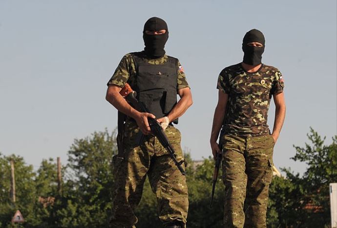 Ukrayna'da 30 Rus yanlısı öldürüldü Ukrayna'da 30 Rus yanlısı öldürüldü