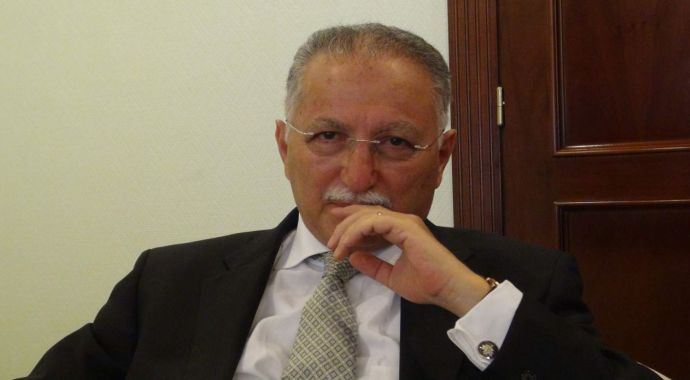 Ekmeleddin'e 2 ekmek Ekmeleddin'e 2 ekmek