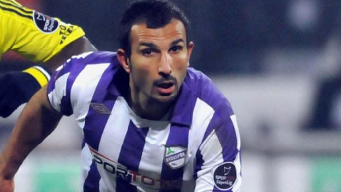 Yalçın Ayhan Beşiktaş&#039;ta