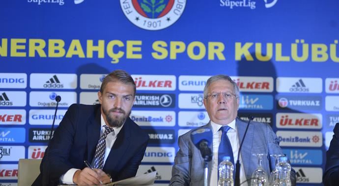 Caner Erkin Fenerbahçe&#039;ye imzayı attı, söylenenlere noktayı koydu