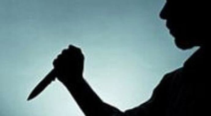 Kırıkkale'de bir koca eşini 7 ayrı yerinden bıçaklayarak öldürdü Kırıkkale'de bir koca eşini 7 ayrı yerinden bıçaklayarak öldürdü