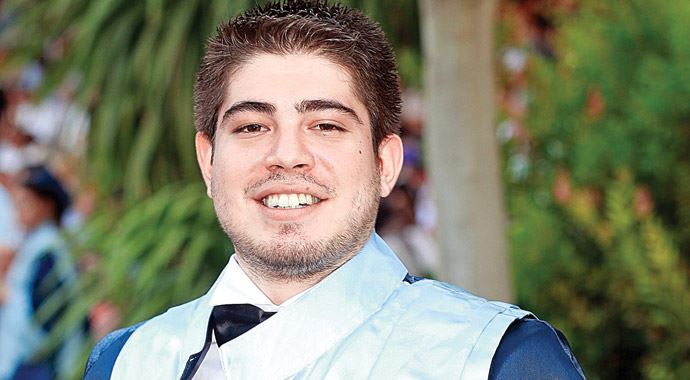 Emekcan hukukçu oldu Emekcan hukukçu oldu