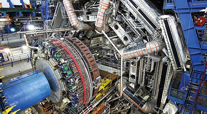 2.8 milyar TL bütçesi bulunan CERN&#039;e ortak üye oluyoruz