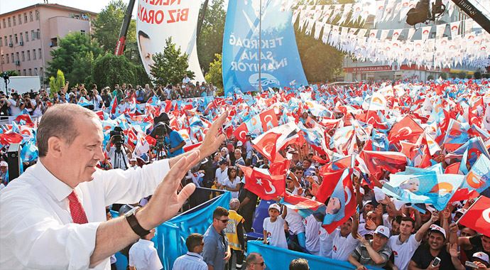 Başbakan Erdoğan: Salon sosyeteleriyle bu ülke yönetilmez