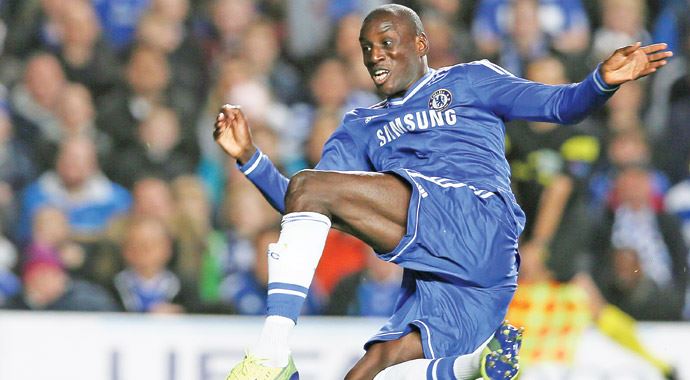 Demba Ba Feynoord&#039;a karşı oynayacak mı? İşte o açıklama...