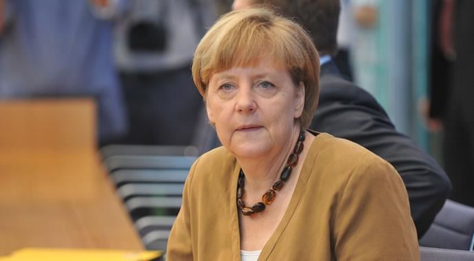Merkel İsrail'i haklı buldu: Almanya olarak yanlarındayız Merkel İsrail'i haklı buldu: Almanya olarak yanlarındayız