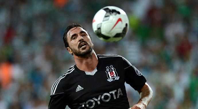 Almeida'nın menajerinden Fenerbahçe açıklaması Almeida'nın menajerinden Fenerbahçe açıklaması