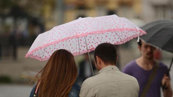 İstanbul'da yağış ne kadar sürecek? İstanbul'da yağış ne kadar sürecek?