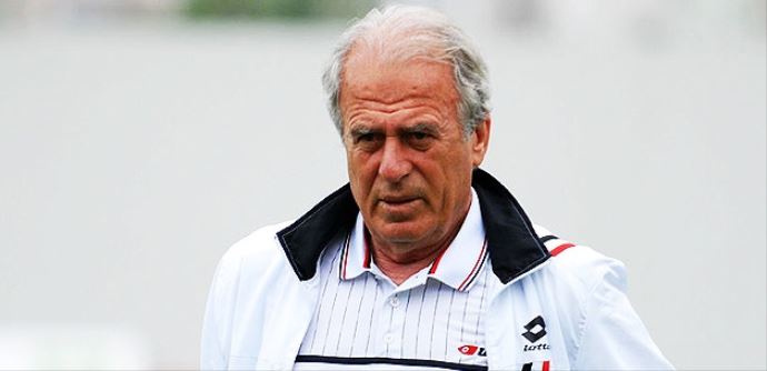 Beşiktaş'ta Mustafa Denizli bombası! Beşiktaş'ta Mustafa Denizli bombası!