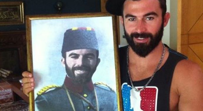 İşte Survivor Turabi'nin setten ilk görüntüsü! İşte Survivor Turabi'nin setten ilk görüntüsü!