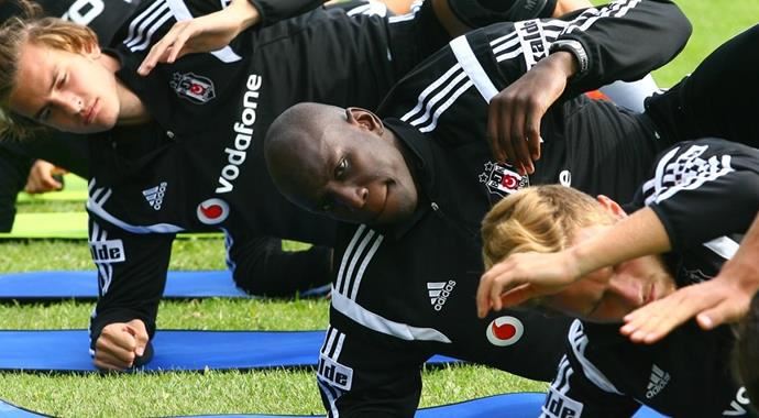 Beşiktaş, hazırlık maçı öncesi taktik çalıştı