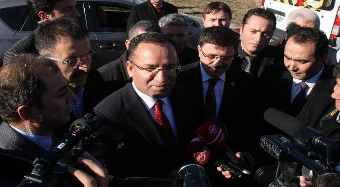 Bakandan "Zekeriya Öz ve Fethullah Gülen" açıklaması