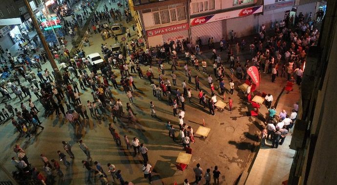 Aşiret kavgası sonrası kent savaş alanına döndü
