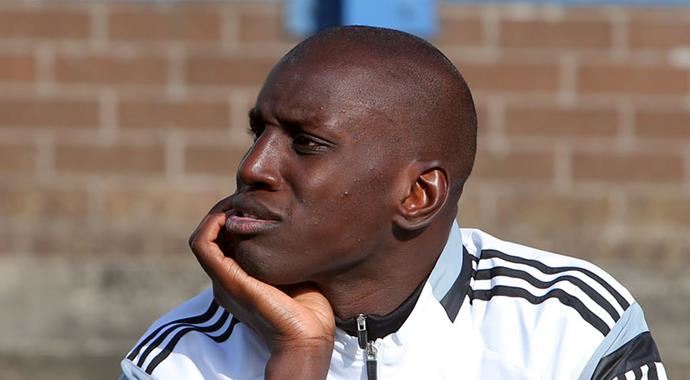 Demba Ba'dan sakatlık açıklaması!