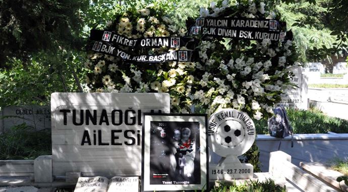 Yusuf Tunaoğlu kabri başında anıldı