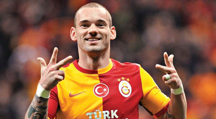 Monaco&#039;nun Sneijder ısrarı