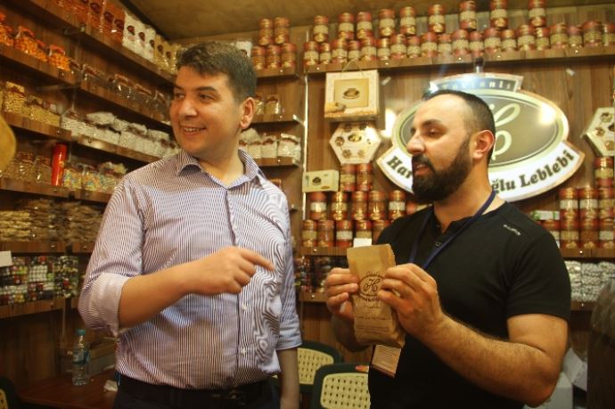 Sultanahmet'in gözdesi "leblebi" Sultanahmet'in gözdesi "leblebi"