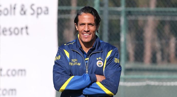 Alves: Elimizde F.Bahçe'nin tarihine geçme fırsatı var Alves: Elimizde F.Bahçe'nin tarihine geçme fırsatı var