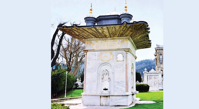 'Padişah annelerinin ömürleri hayırla geçti' 'Padişah annelerinin ömürleri hayırla geçti'