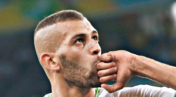 İslam Slimani Gazze'yi unutmadı İslam Slimani Gazze'yi unutmadı