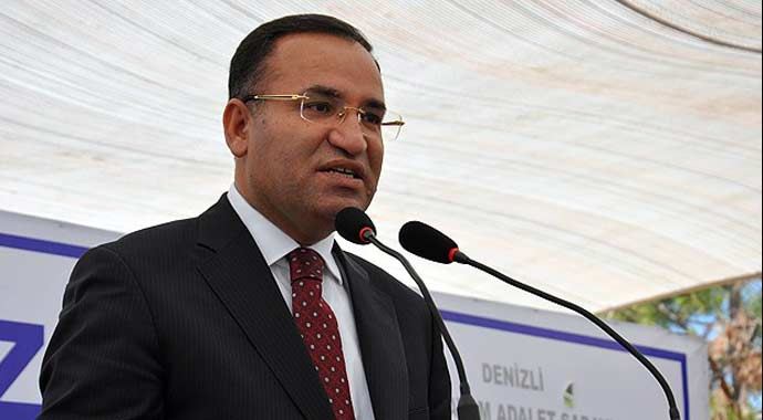 Bozdağ: 'Muhalefet partileri siyaseti aşağıladı'
