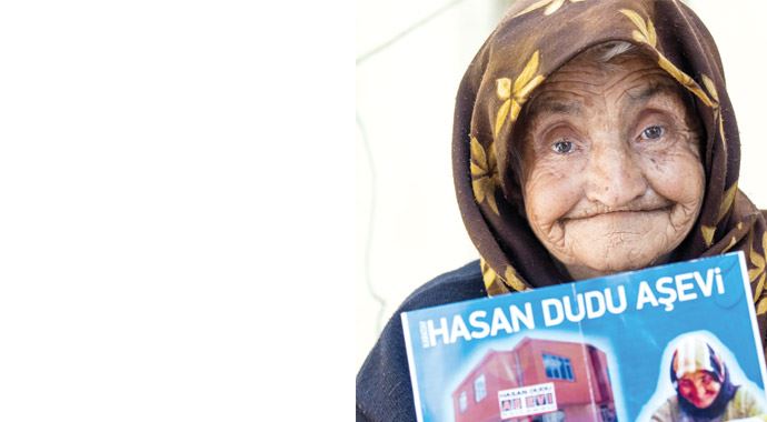 'Mutluluğun fotoğrafı'ndaki Hatice Nine