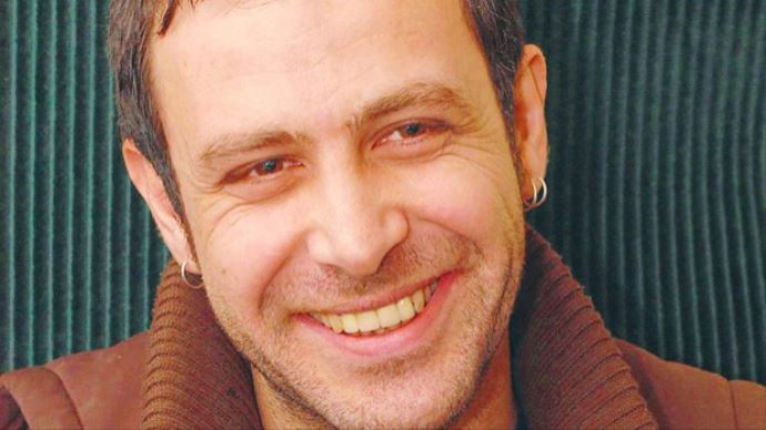 Nejat İşler: Benim adıma yazan birileri var