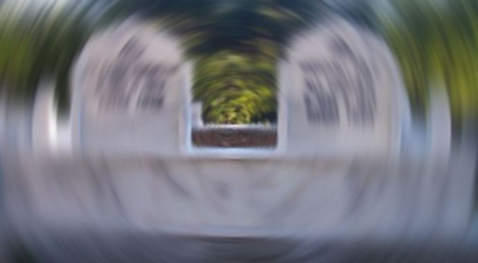 Yaptırdığı mezar taşına öleceği tarihi yazdırdı Yaptırdığı mezar taşına öleceği tarihi yazdırdı