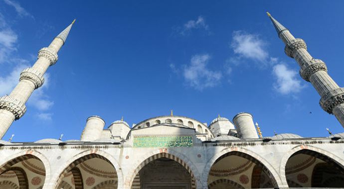 KKTC'de ezan erken okundu KKTC'de ezan erken okundu