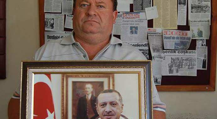 Bursalı muhtardan Başbakan Erdoğan'a seçim yardımı Bursalı muhtardan Başbakan Erdoğan'a seçim yardımı