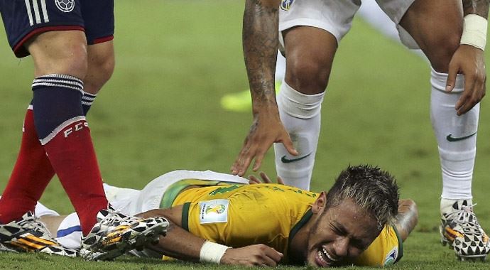 Neymar veda etti! Brezilya'nın sevinci yarım kaldı... Neymar veda etti! Brezilya'nın sevinci yarım kaldı...