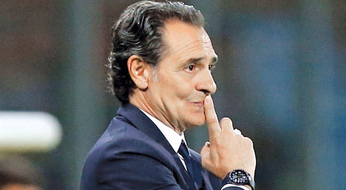 İtalyan hoca Prandelli'nin 4 kritik isteği! İşte o istekler... İtalyan hoca Prandelli'nin 4 kritik isteği! İşte o istekler...