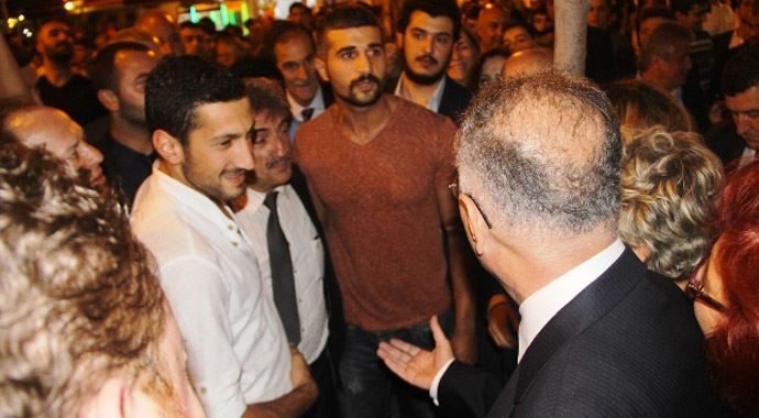 'Size saygımız var ama Başbakan farklı'