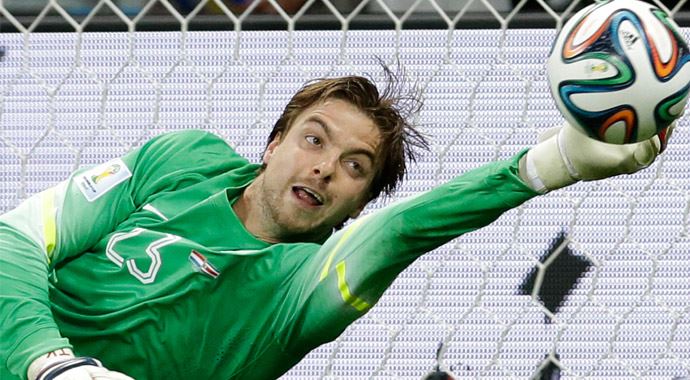 Hollanda basını Krul'u kahraman ilan etti