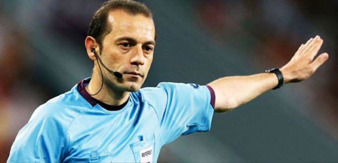Cüneyt Çakır o maçı yönetecek iddiası!