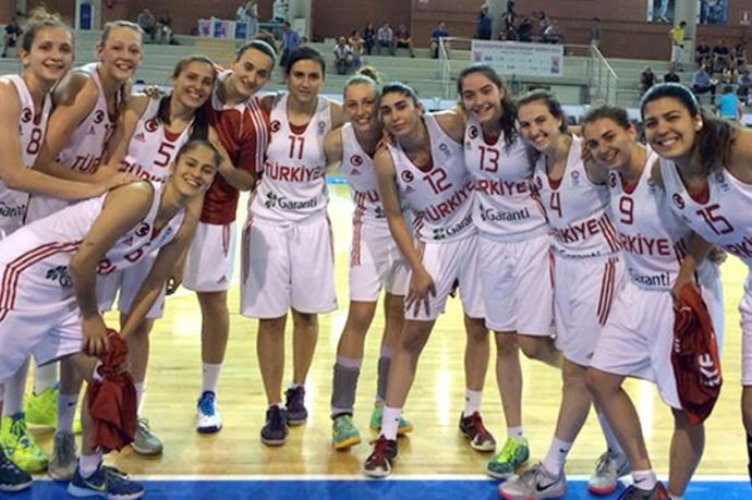 Ümit Milli Kız Basketbol Takımı ikinci tura yükseldi