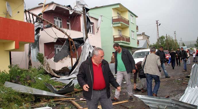 Ardahan'da hortum felaketi Ardahan'da hortum felaketi