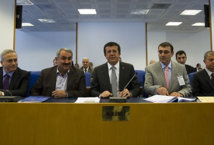 &quot;Torba Kanun&quot; tasarısına 10 madde daha ihdas edildi