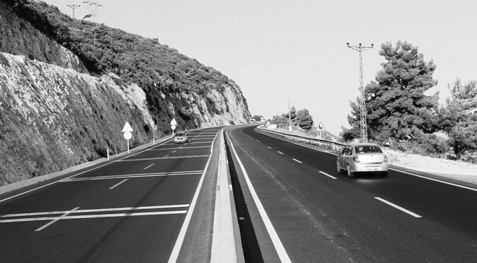 Mersin-Antalya arasında çile 2016'da bitecek Mersin-Antalya arasında çile 2016'da bitecek