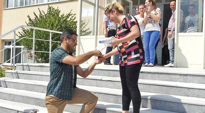 KPSS sonrası evlilik sürprizi KPSS sonrası evlilik sürprizi