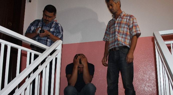 Konya'da dehşet! Müziğin sesini açtı ardından da... Konya'da dehşet! Müziğin sesini açtı ardından da...