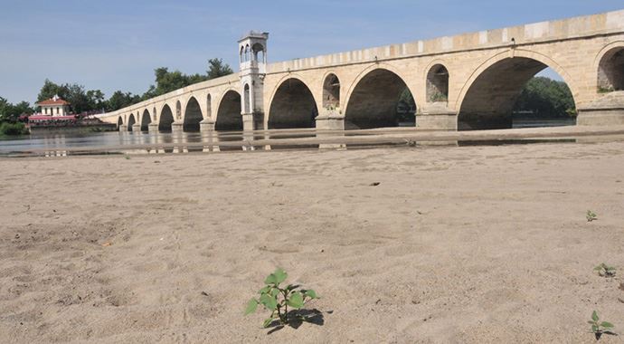 Meriç Nehri&#039;nin kumu satılacak