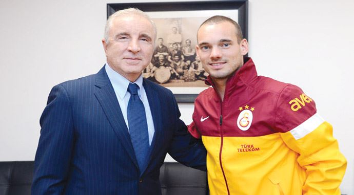 Ünal Aysal: Sneijder'i tutamayız Ünal Aysal: Sneijder'i tutamayız