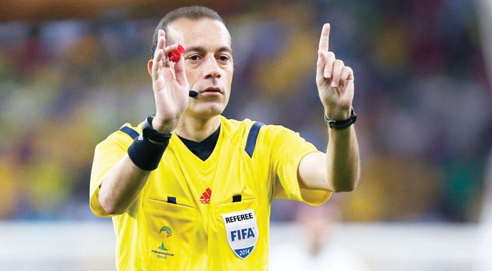 Cüneyt Çakır yarı finallere abone Cüneyt Çakır yarı finallere abone